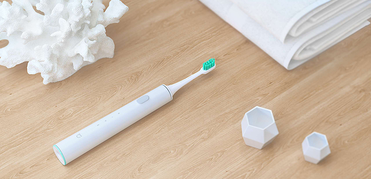 Cách lựa chọn bàn chải đánh răng điện và lưu ý khi sử dụng